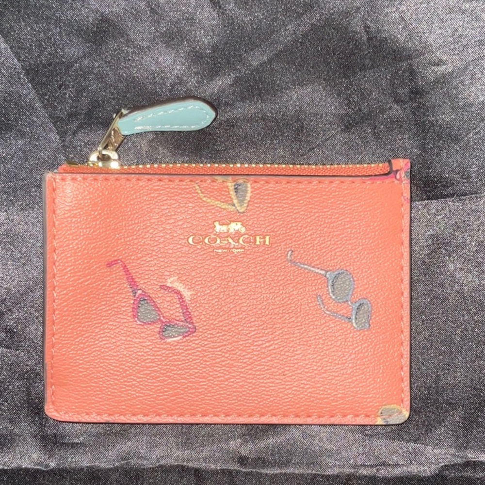 EUC Coach Card Holder With Sunglasses Print